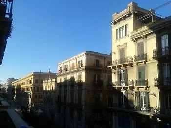 Palazzo Savona Ξενοδοχείο Παλέρμο Πανσιόν