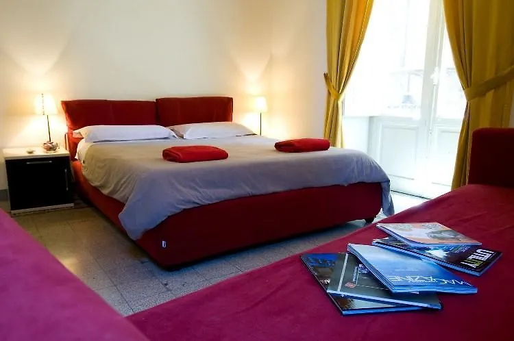Hotel Palazzo Savona Palermo 2*,  Italia
