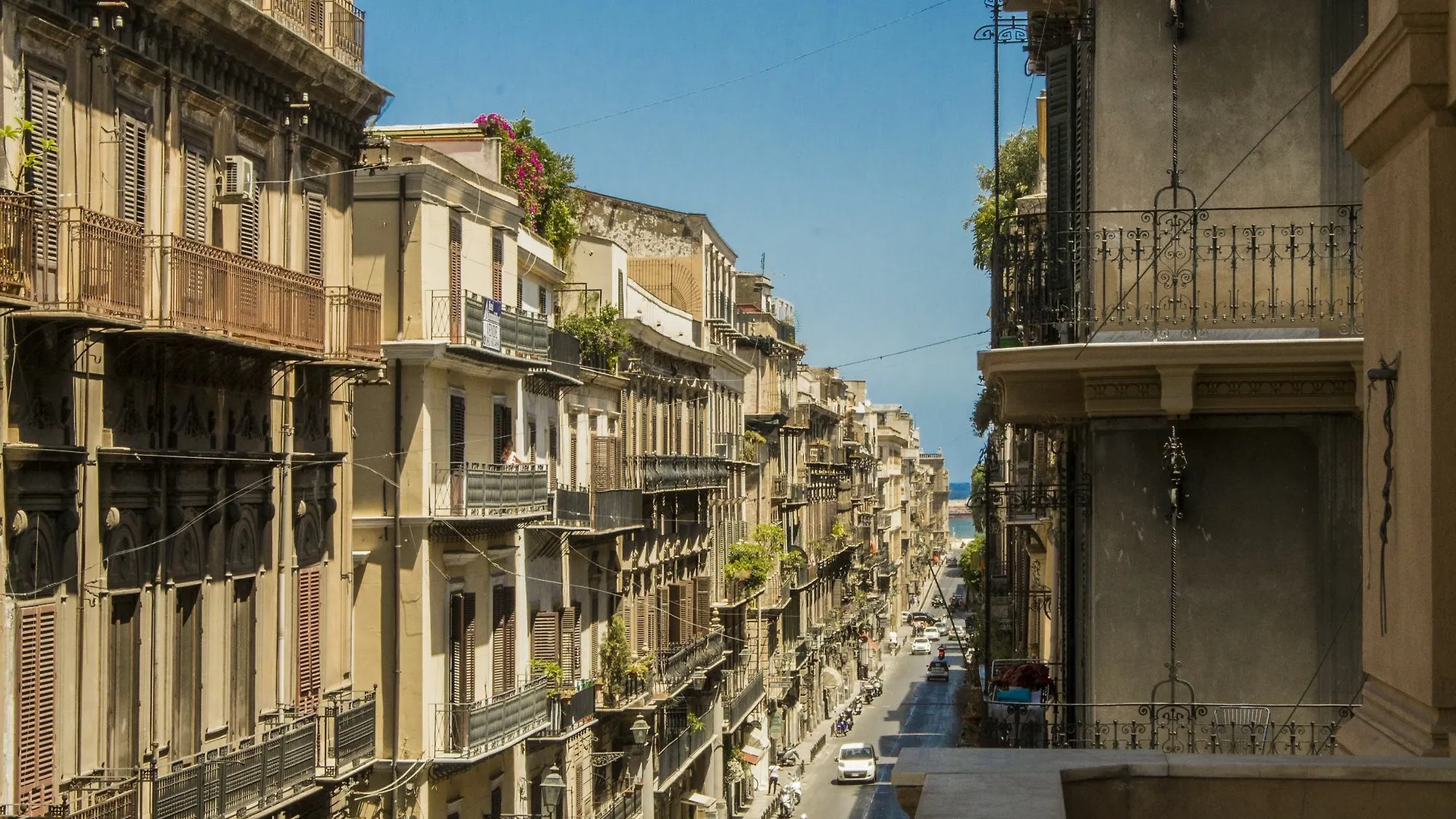** Pensión Hotel Palazzo Savona Palermo Italia